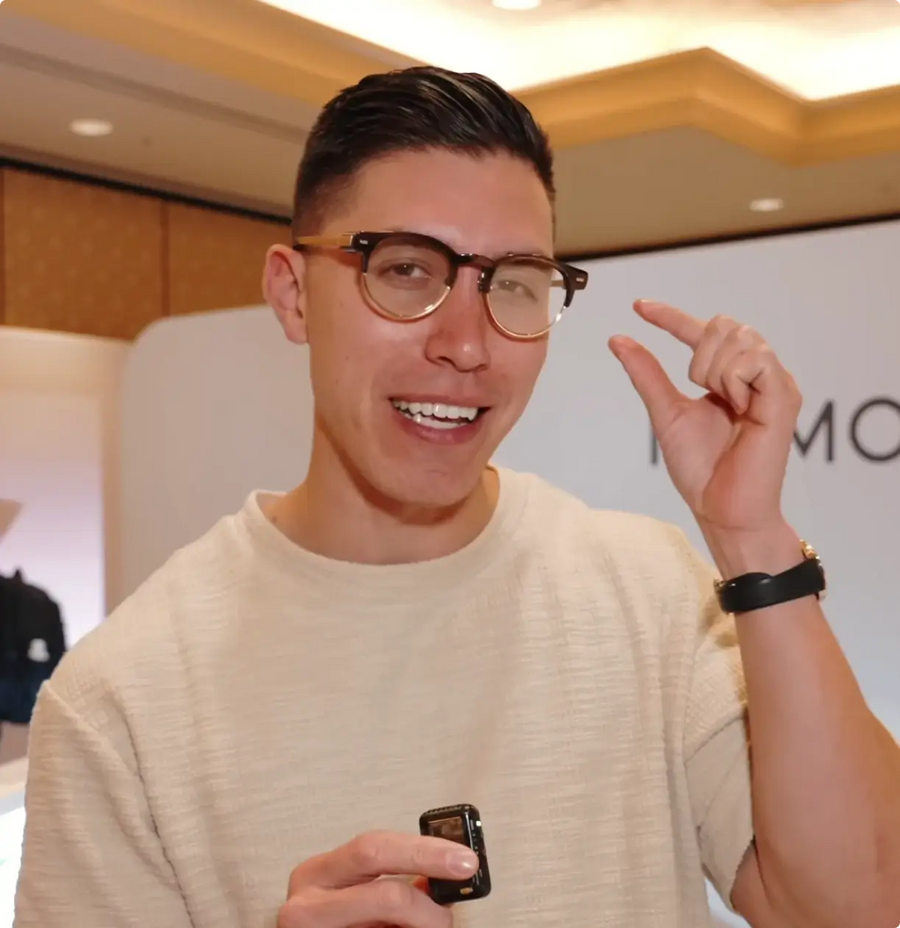 Creator filming MemoMind One