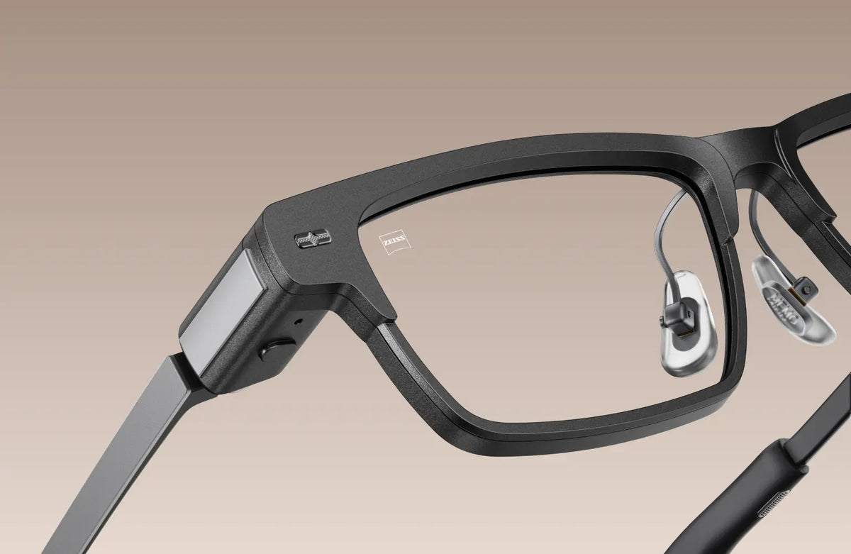 ZEISS XRRX Lenses for MemoMind